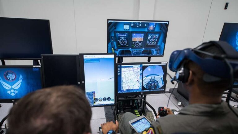 Virtual Reality Flight Training: Elevate Your Pilot Skills Today